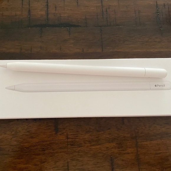 Apple Pencil (USB-C) — Hardly Used — Model A3085 - Picture 1 of 5